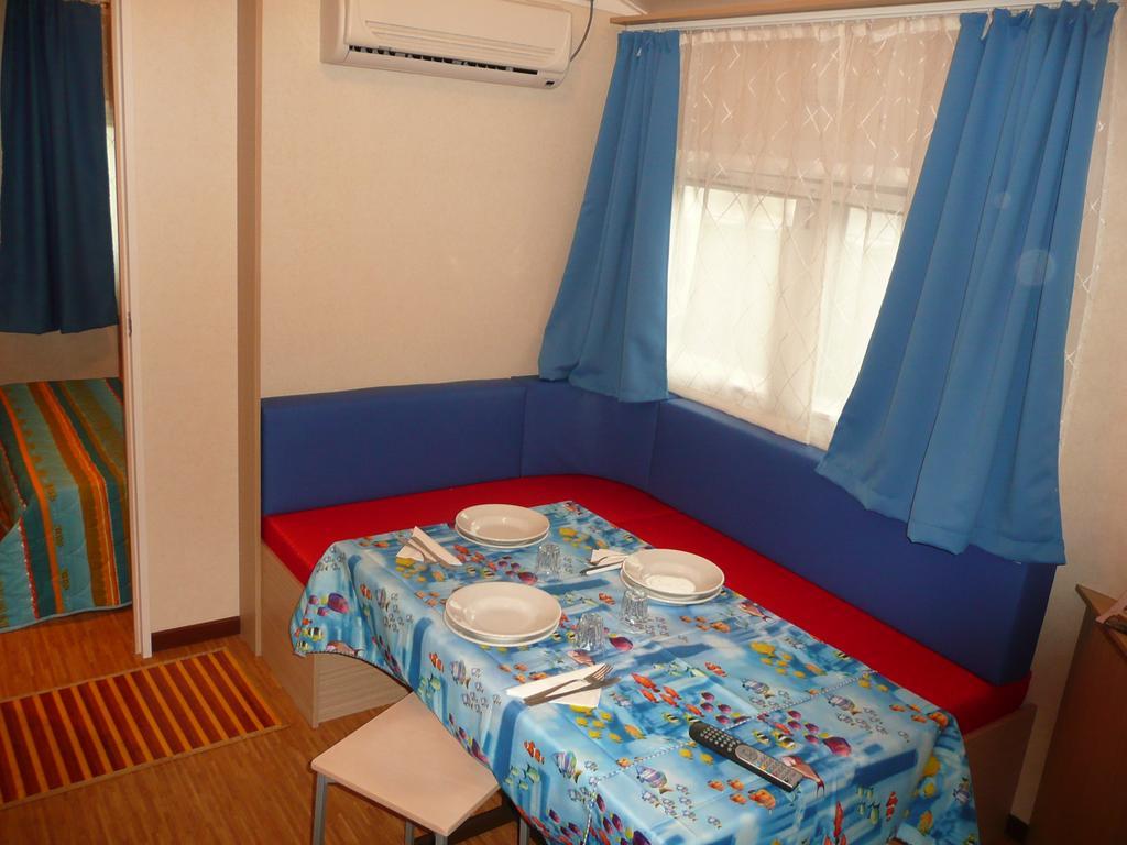 Camping Parco Capraro Лидо-ди-Езоло Экстерьер фото