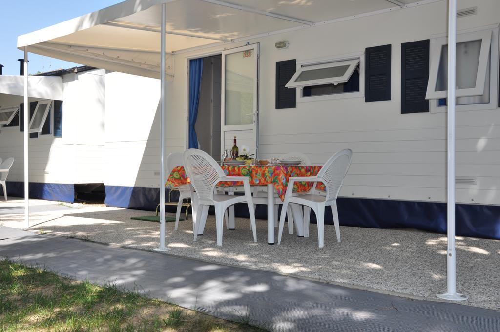 Camping Parco Capraro Лидо-ди-Езоло Номер фото
