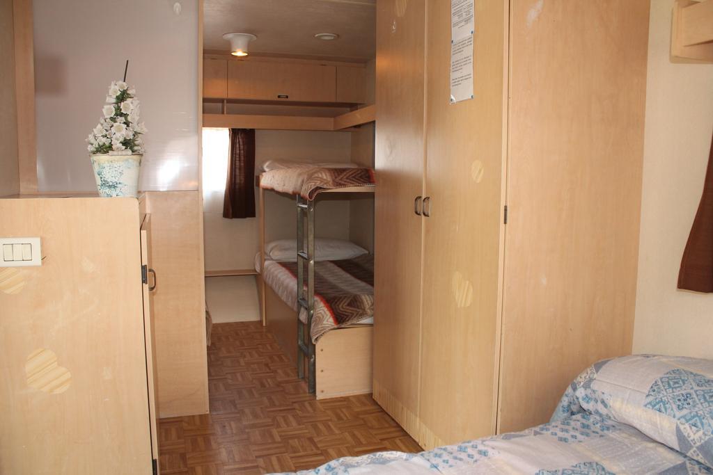Camping Parco Capraro Лидо-ди-Езоло Номер фото